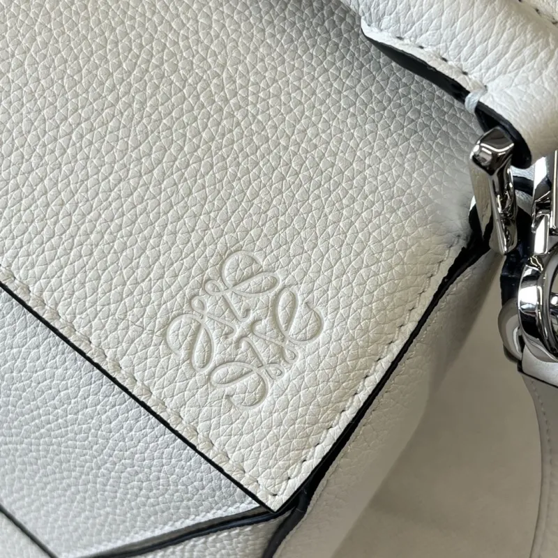 LOEWE White Puzzle Crossbody Bag 312 - Image 5