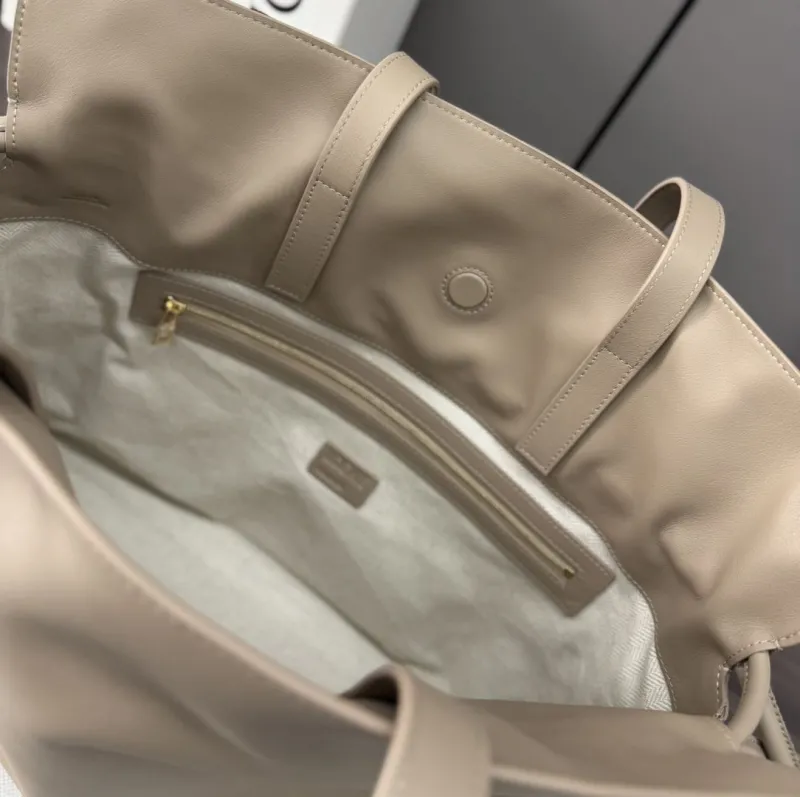 LOEWE Beige Leather Shoulder Bag 324 - Image 8