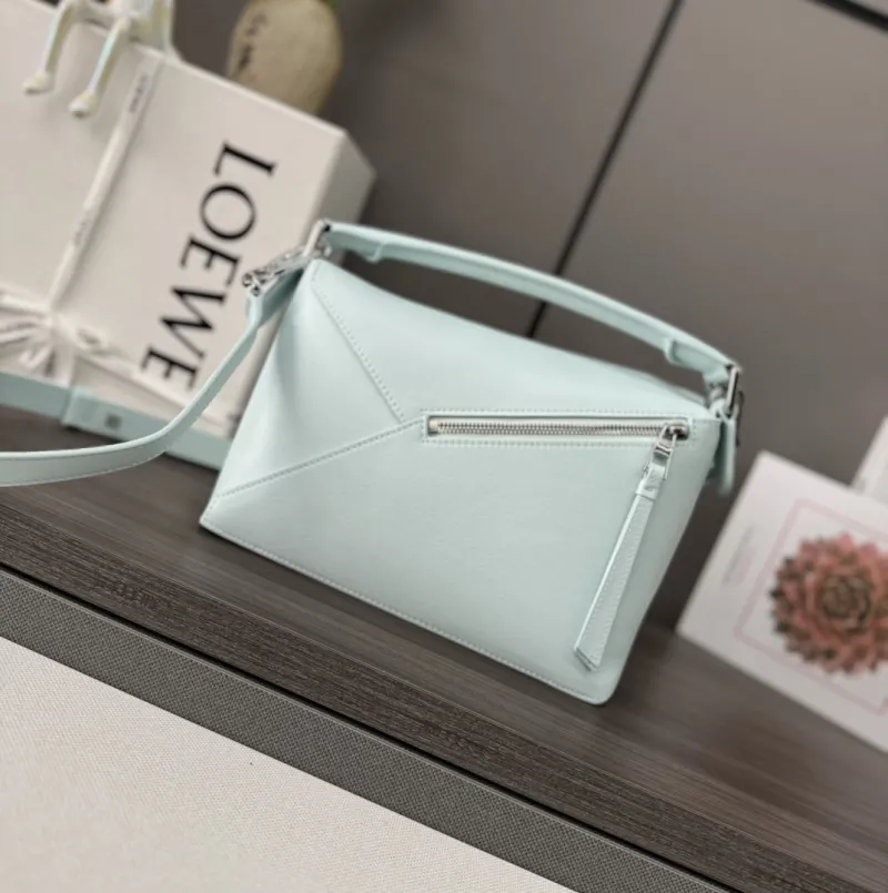 LOEWE Pale Blue Leather Crossbody Bag - Image 3