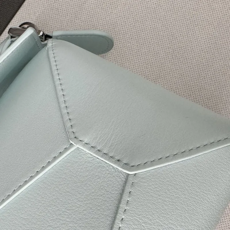 LOEWE Pale Blue Leather Crossbody Bag - Image 6
