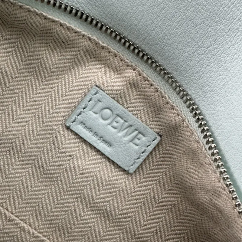LOEWE Pale Blue Leather Crossbody Bag - Image 9