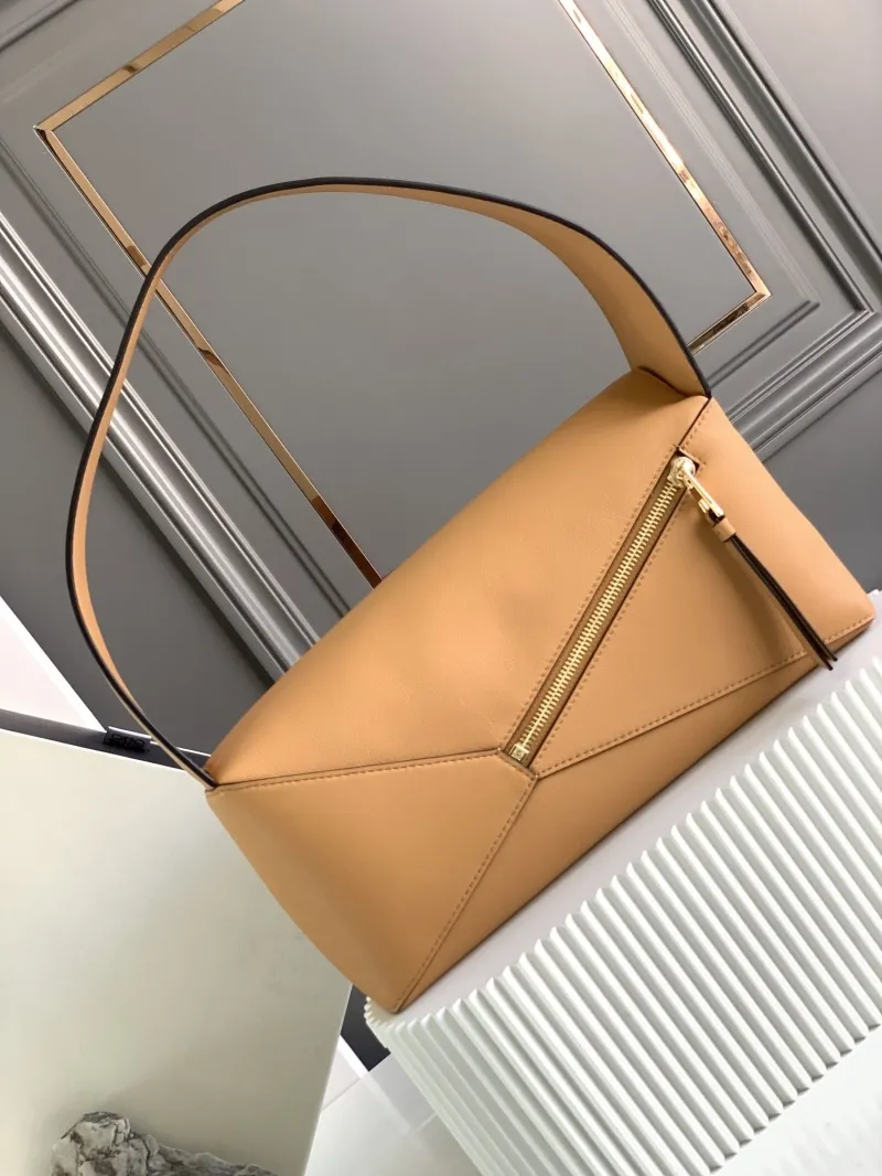 LOEWE Tan Puzzle Hobo Shoulder Bag 336 - Image 3