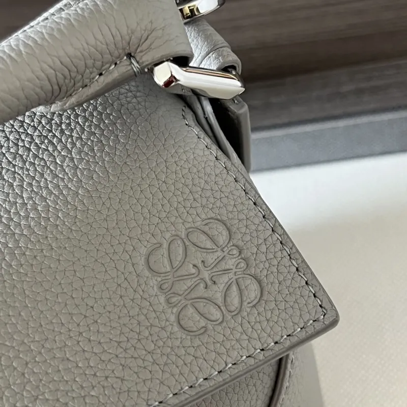 Loewe Gray Leather Crossbody Bag 339 - Image 5