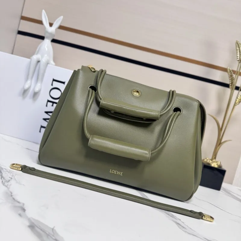 LOEWE Olive Green Leather Handbag 357