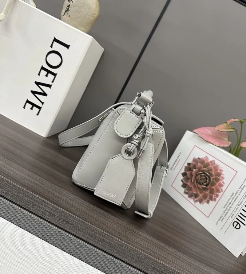 Alternative view of LOEWE Light Grey Leather Handle Bag 359