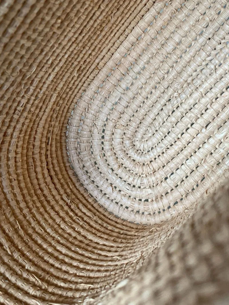LOEWE Natural Beige Straw Tote Bag - Image 9
