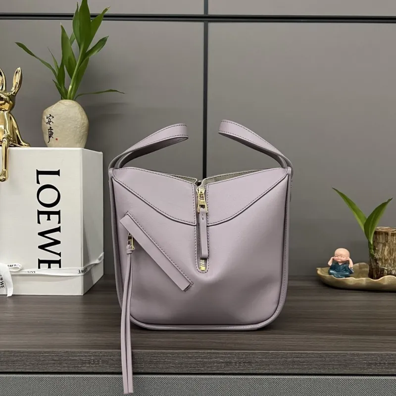 LOEWE Lavender Leather Tote Bag 383 - Image 4