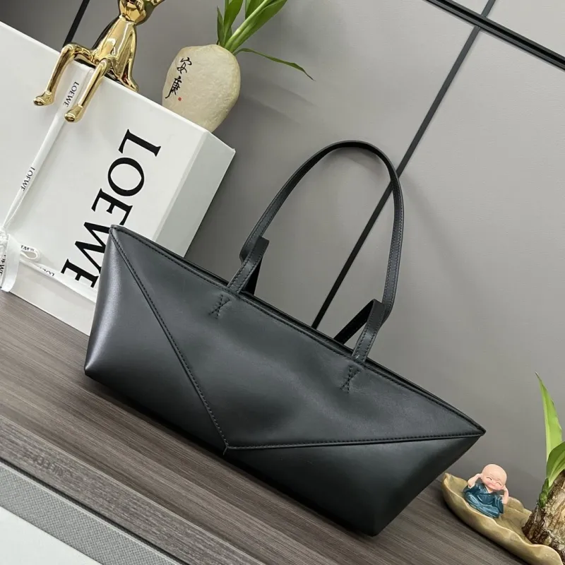LOEWE Black Leather Tote Bag 391 - Image 3