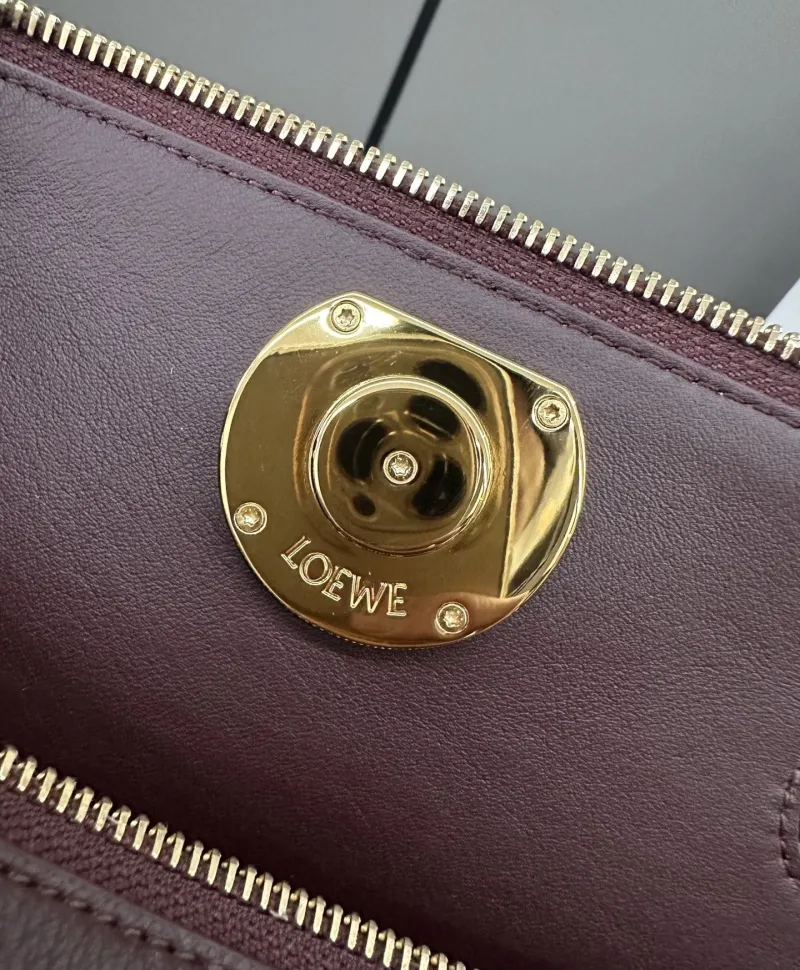 LOEWE Burgundy Leather Handle Handbag 394 - Image 6