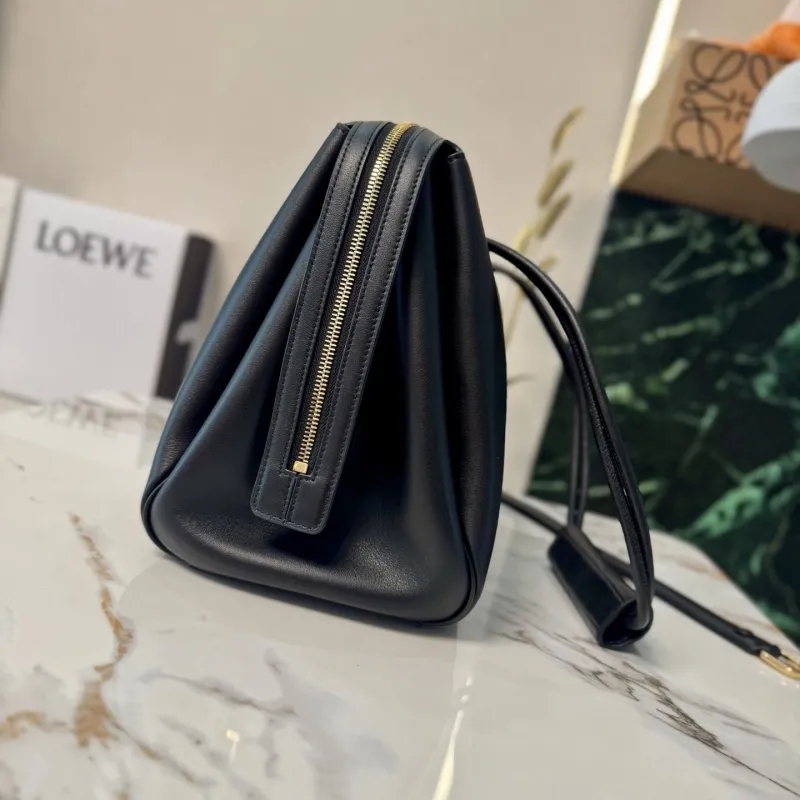 LOEWE Black Leather Shoulder Handbag - Image 4