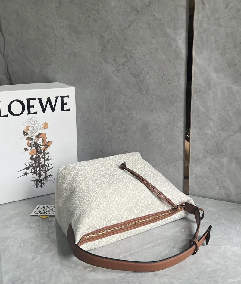 LOEWE Cream Brown Handle Hobo Bag - Image 5