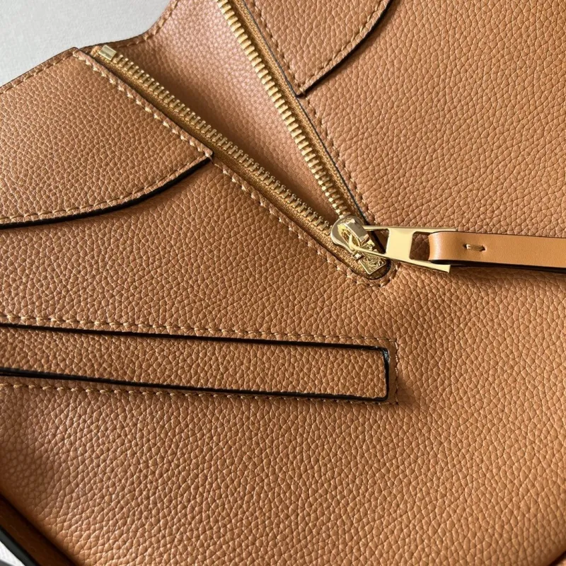 Loewe Tan Leather Small Crossbody Handbag - Image 8