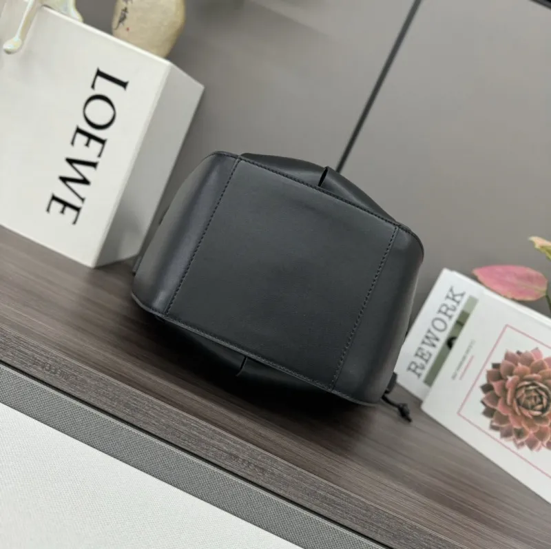 Loewe Black Leather Crossbody Bucket Handbag - Image 5