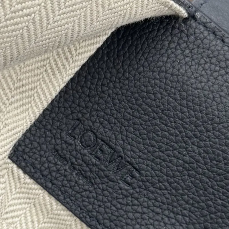 LOEWE Dark Gray Leather Handbag 419 - Image 9