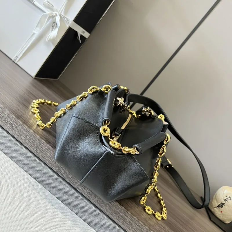 Alternative view of LOEWE Black Leather Chain Shoulder Bag 435