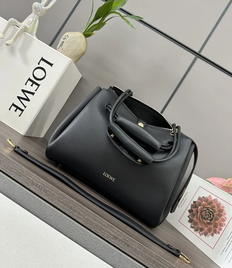LOEWE Black Handle Bag 455