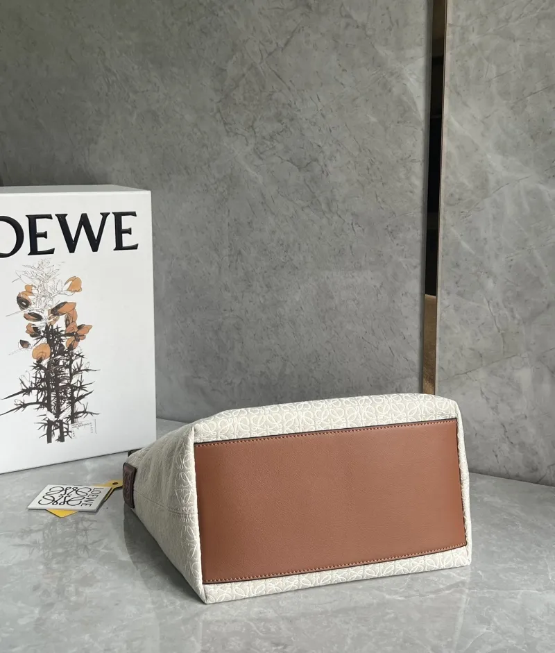LOEWE Anagram Hobo Bag Light Beige 460 - Image 6