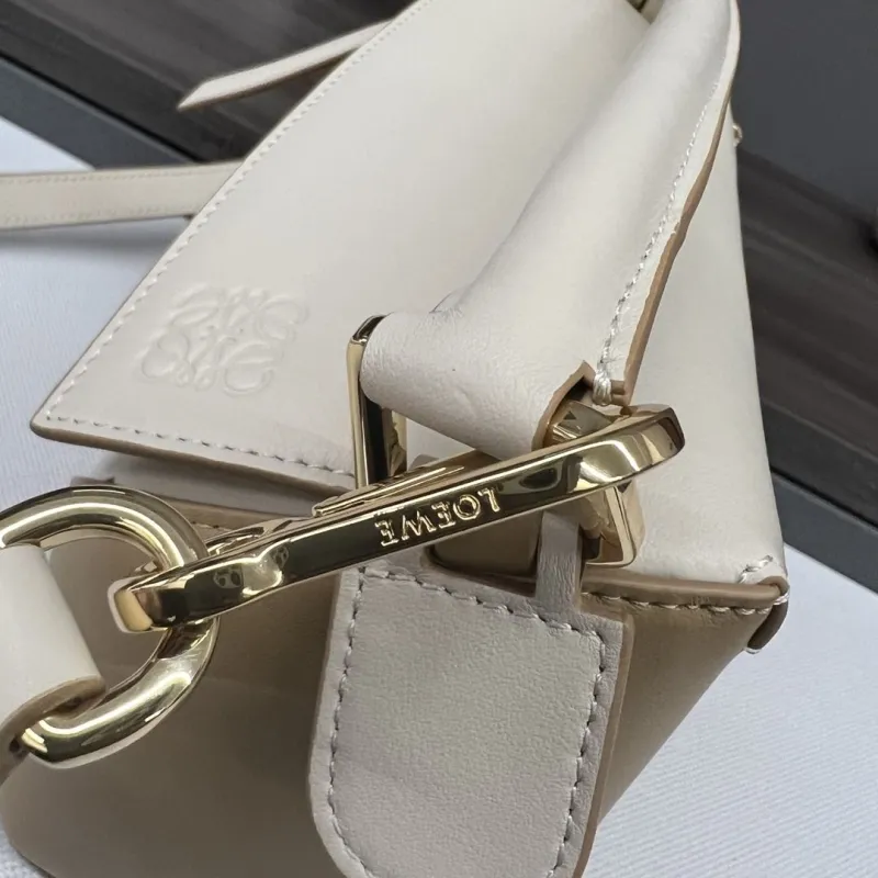 LOEWE Two-Tone Beige Leather Puzzle Handbag 485 - Image 8