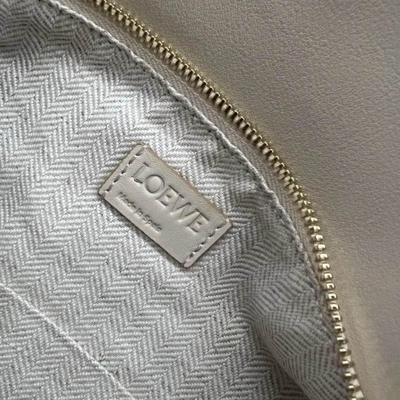 LOEWE Two-Tone Beige Leather Puzzle Handbag 485 - Image 9
