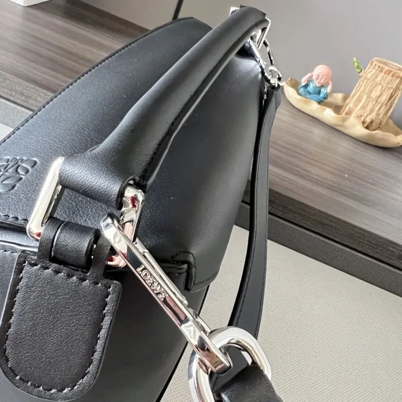 Loewe Black Leather Crossbody Bag 488 - Image 7