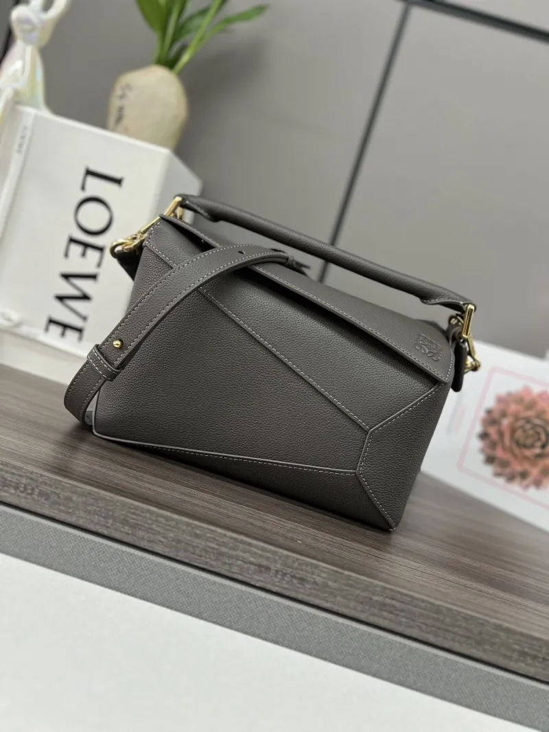 Loewe Gray Leather Crossbody Handbag 489