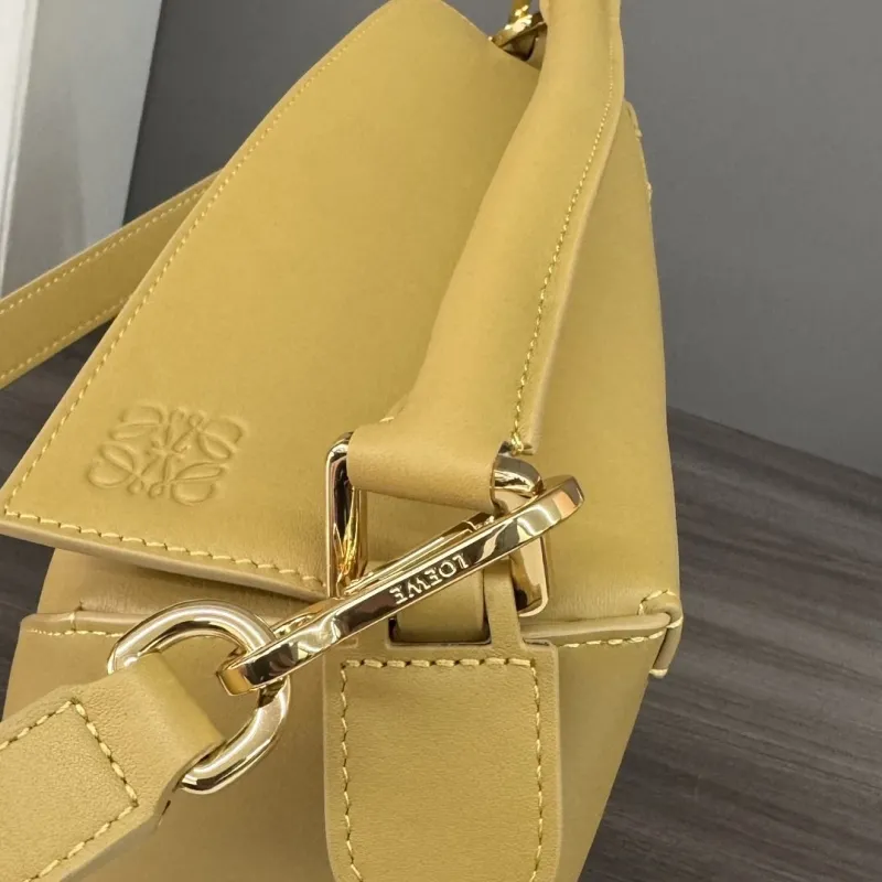 LOEWE Yellow Handle Crossbody Bag 493 - Image 6