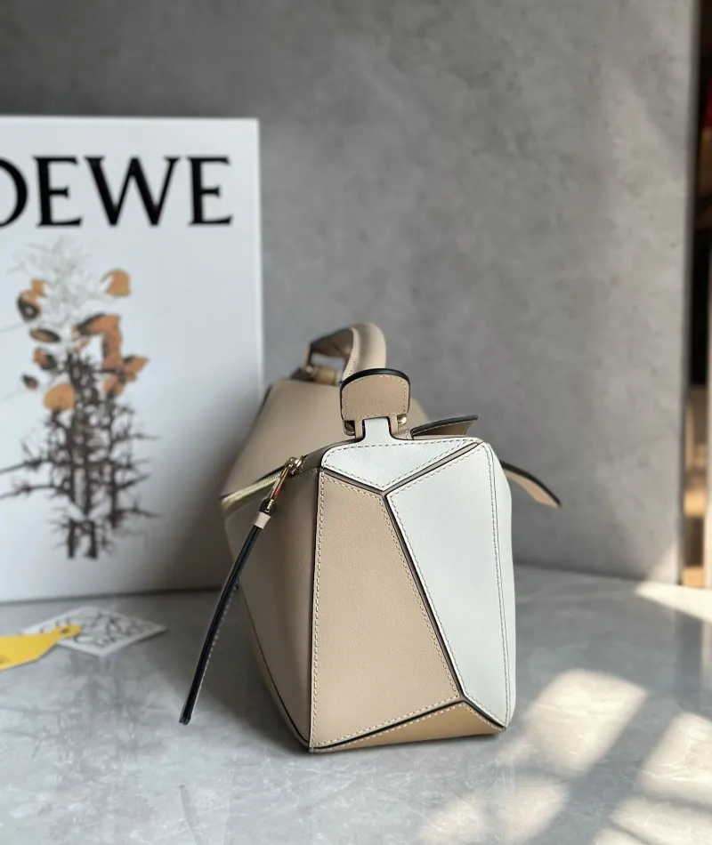 LOEWE Beige White Puzzle Crossbody Handbag 498 - Image 5