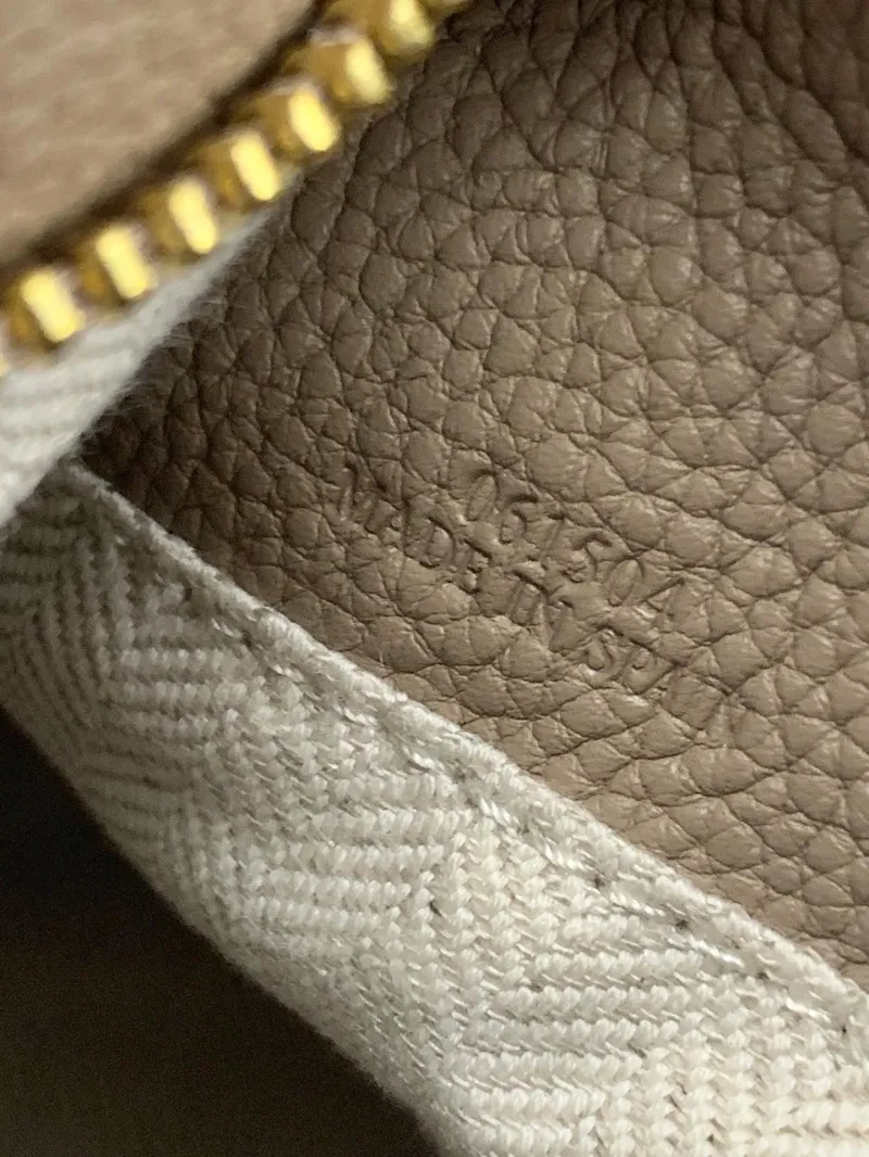 LOEWE Beige Puzzle Handbag 500 - Image 9