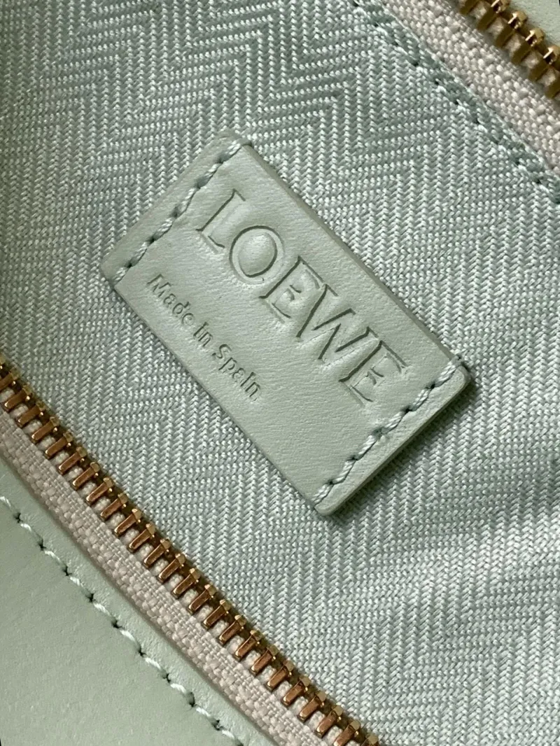 Loewe Mint Green Puzzle Handle Bag 507 - Image 9