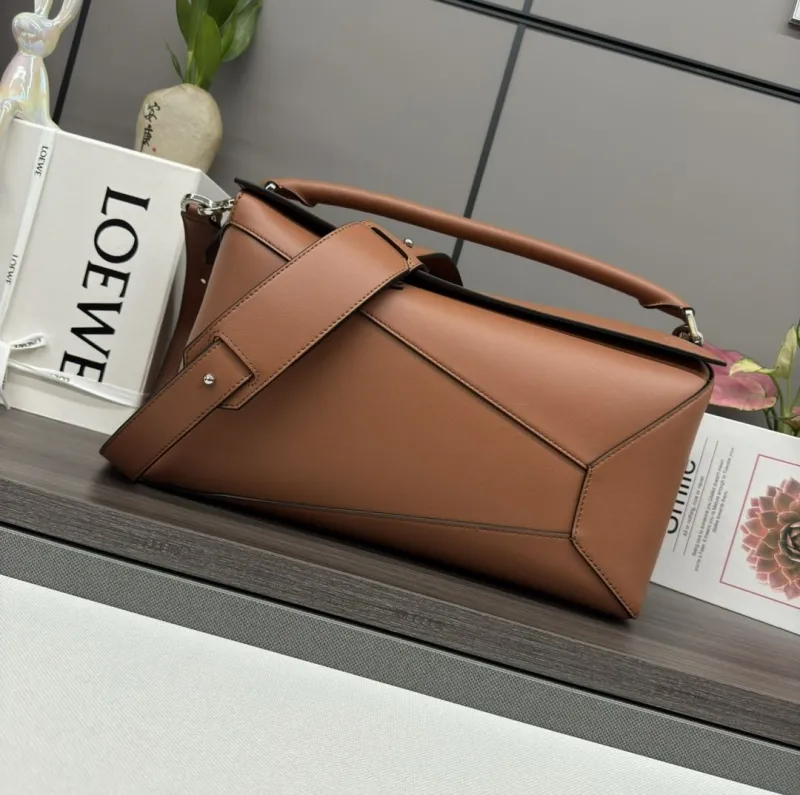 LOEWE Brown Leather Puzzle Handbag 517