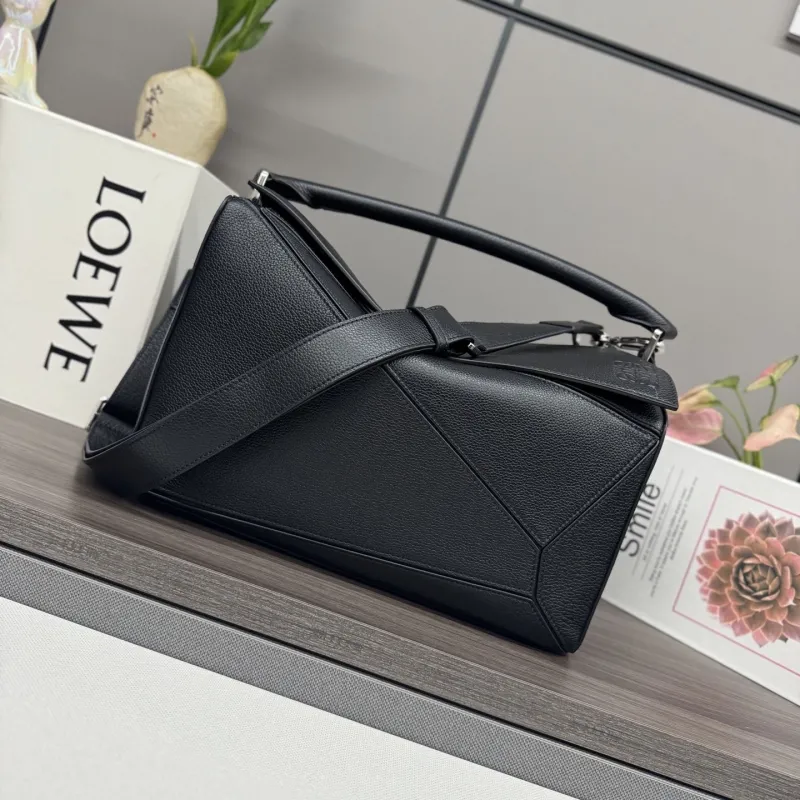 LOEWE Black Leather Crossbody Bag 518