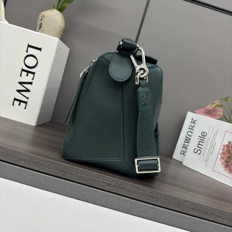 Alternative view of Loewe Dark Green Handle Shoulder Bag 519