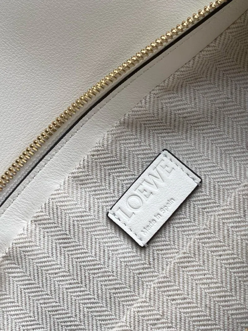 Loewe White Leather Shoulder Bag 526 - Image 9