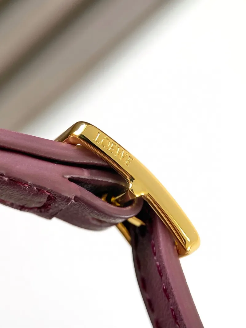LOEWE Burgundy Leather Handbag 528 - Image 7