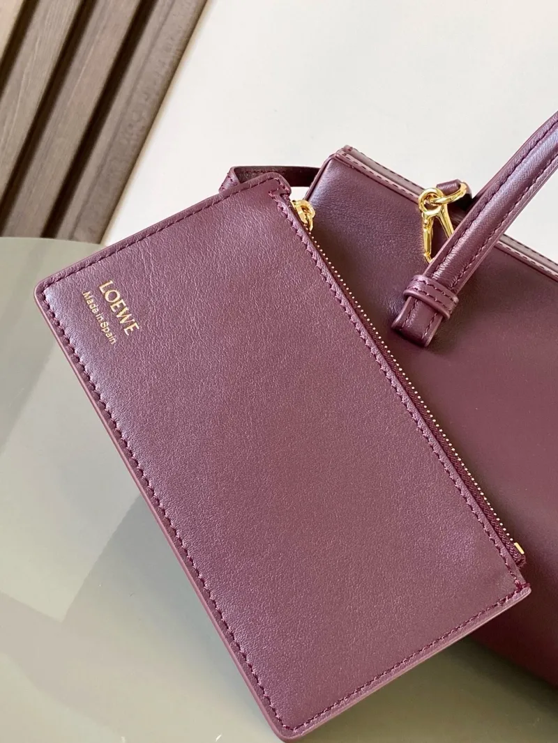 LOEWE Burgundy Leather Handbag 528 - Image 8