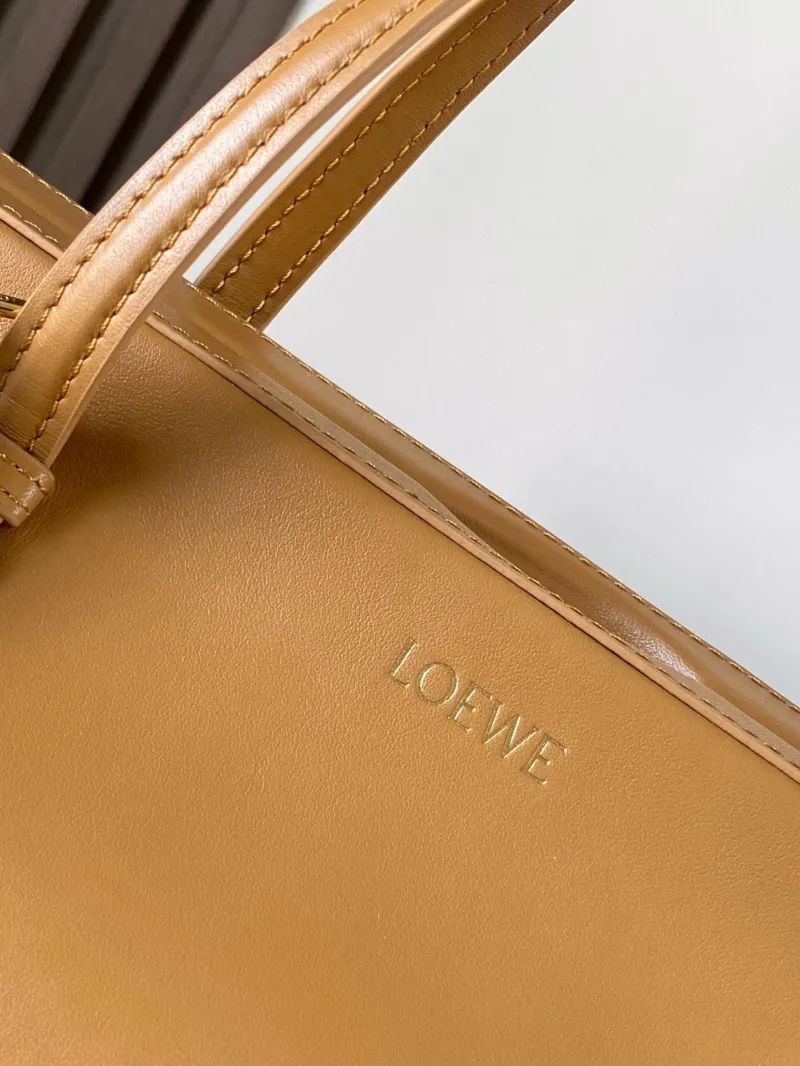 Loewe Tan Leather Shoulder Handbag 529 - Image 5