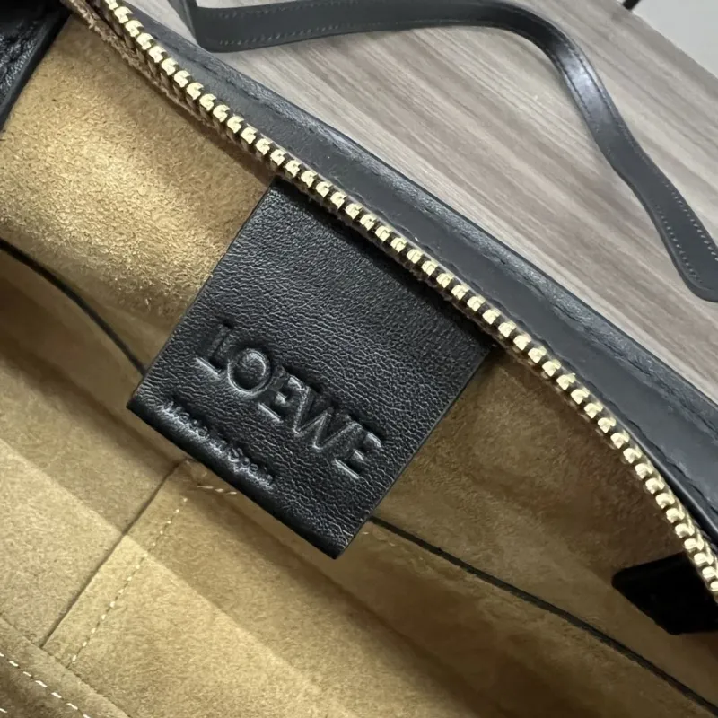 LOEWE Black Leather Tote Bag 531 - Image 9