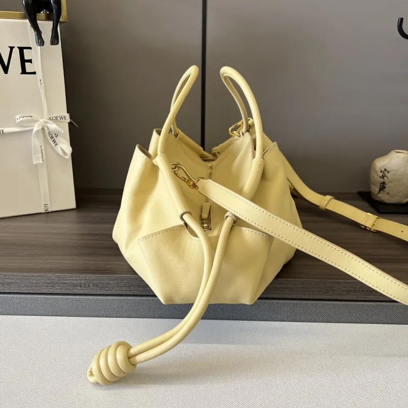 Alternative view of LOEWE Pale Yellow Shoulder Bag 533