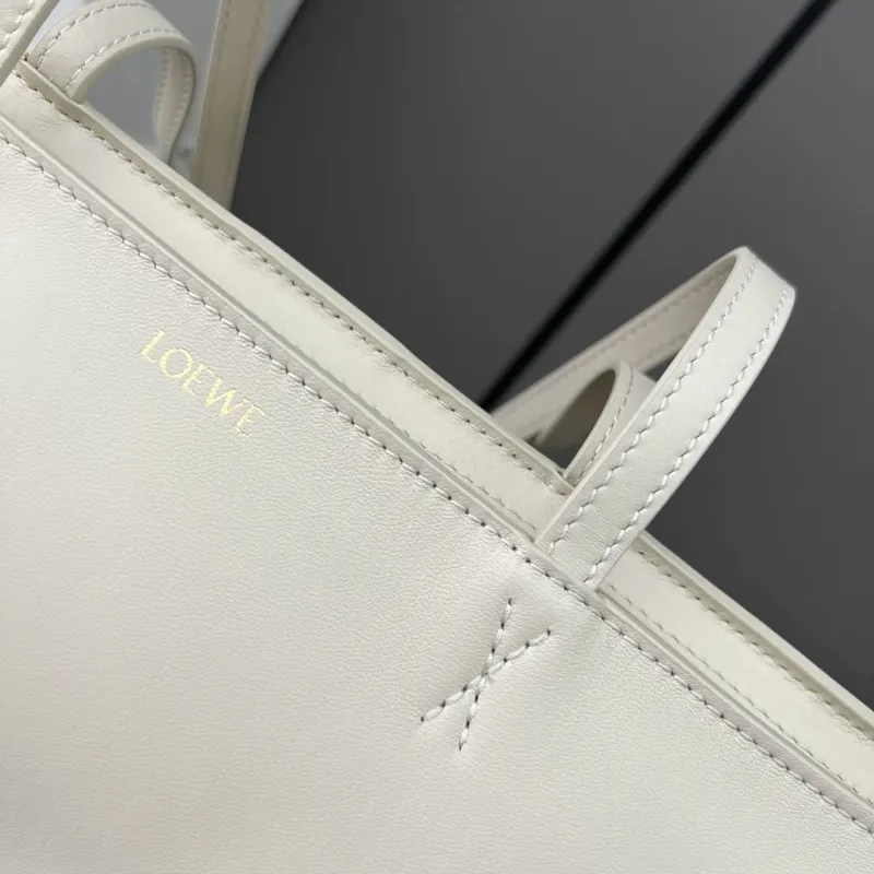 Loewe White Leather Shoulder Handbag 549 - Image 5