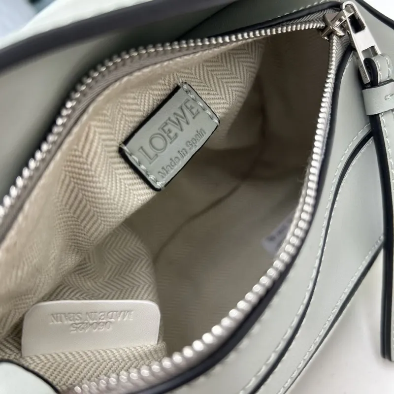 Loewe Mini 18cm Puzzle Crossbody Bag - Image 8