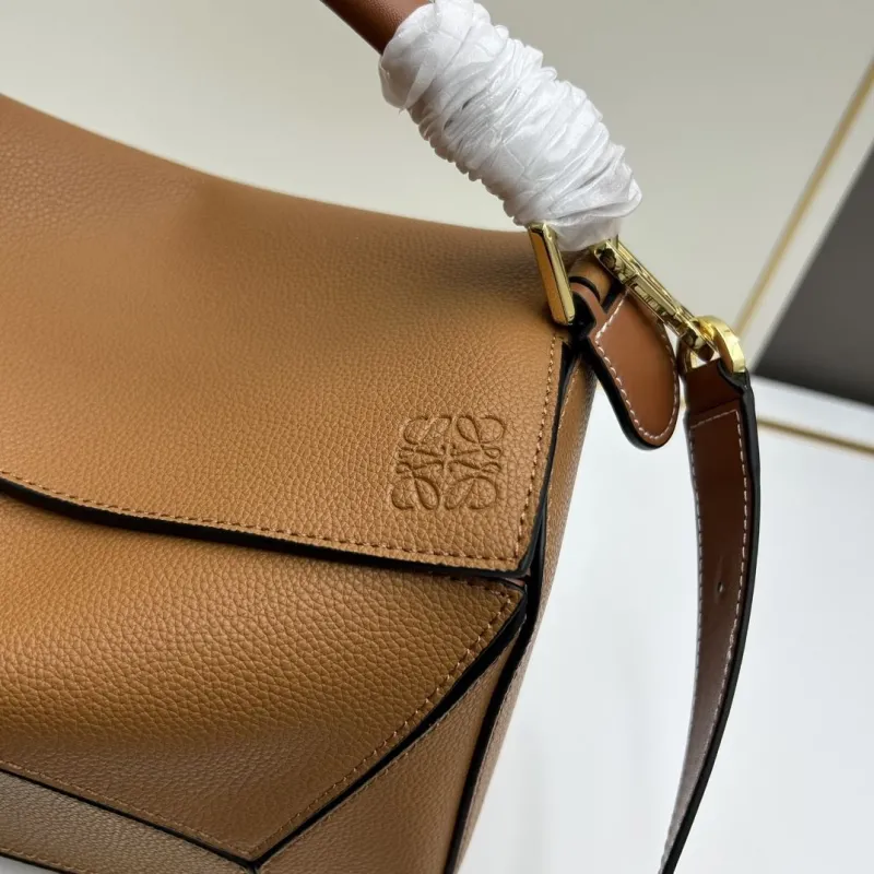 Loewe Large Brown Puzzle Shoulder Bag 30cm - Image 4