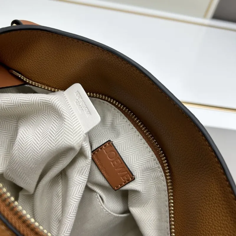 Loewe Large Brown Puzzle Shoulder Bag 30cm - Image 8