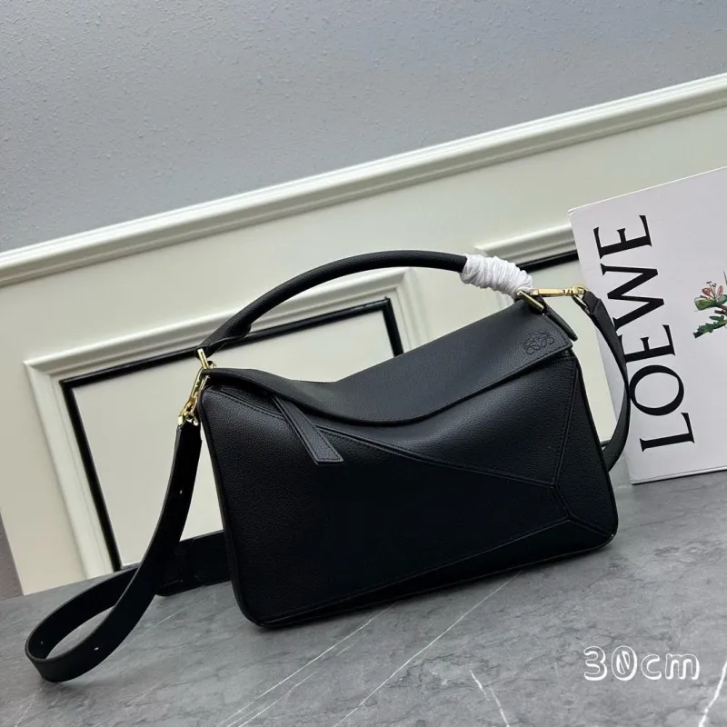 Loewe Large 30cm Puzzle Leather Shoulder Bag 602 - Image 5