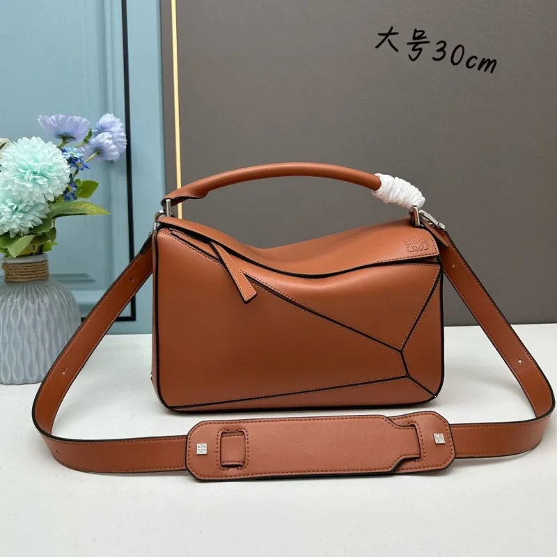 Loewe Large 30cm Puzzle Leather Shoulder Bag 602 - Image 7