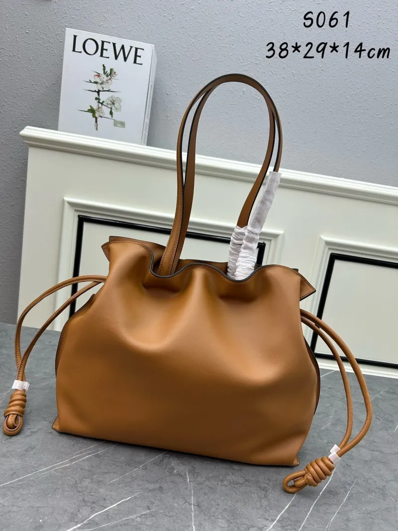 LOEWE Brown Leather Tote Bag S061