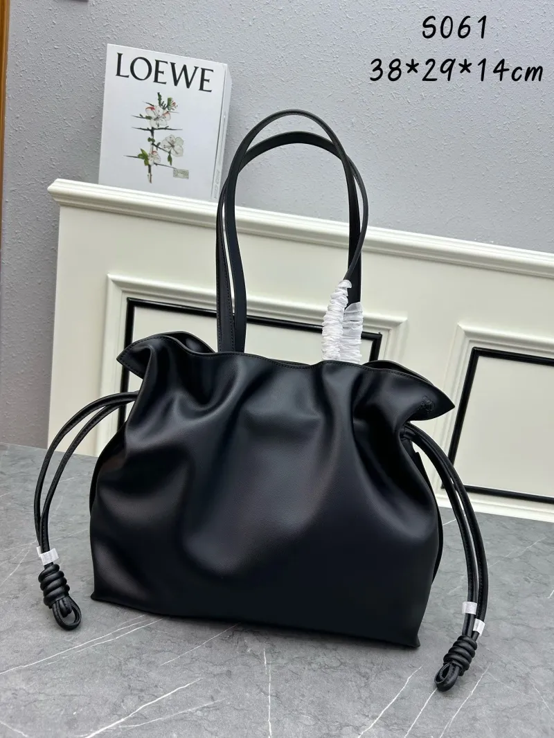 LOEWE Black Leather Tote Bag S061