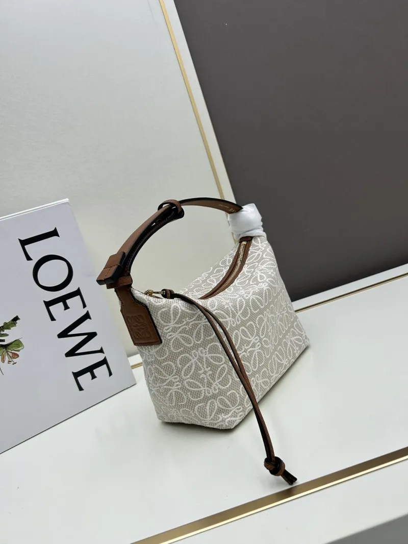 Alternative view of LOEWE Beige Hobo Bag 652104