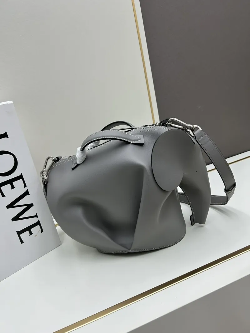 Loewe Gray Elephant Handbag 11030 - Image 5