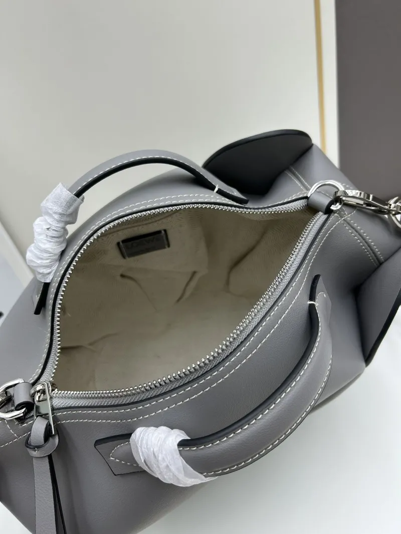 Loewe Gray Elephant Handbag 11030 - Image 7