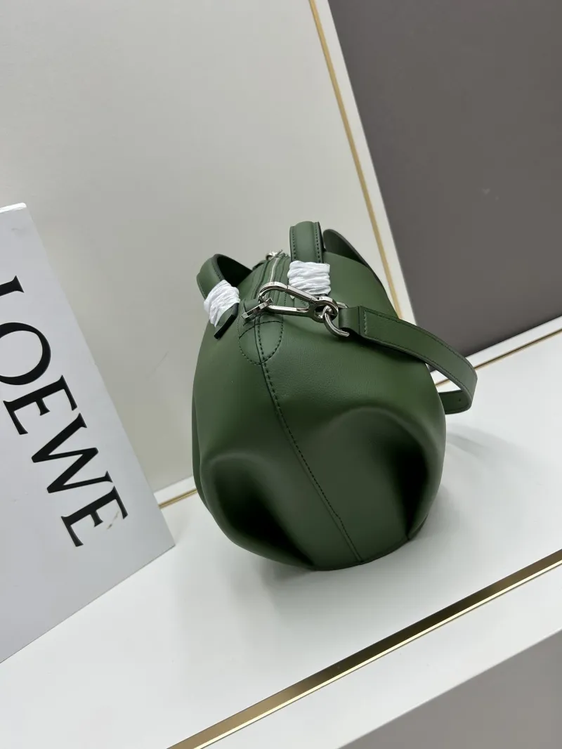 LOEWE Green Elephant Shoulder Handbag 11030 - Image 4